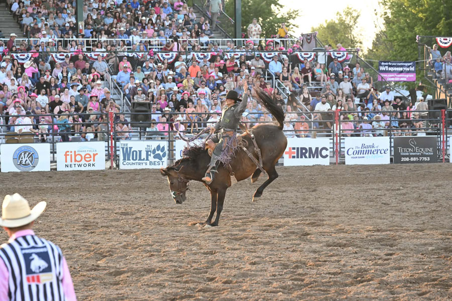 War Bonnett Round up 2026