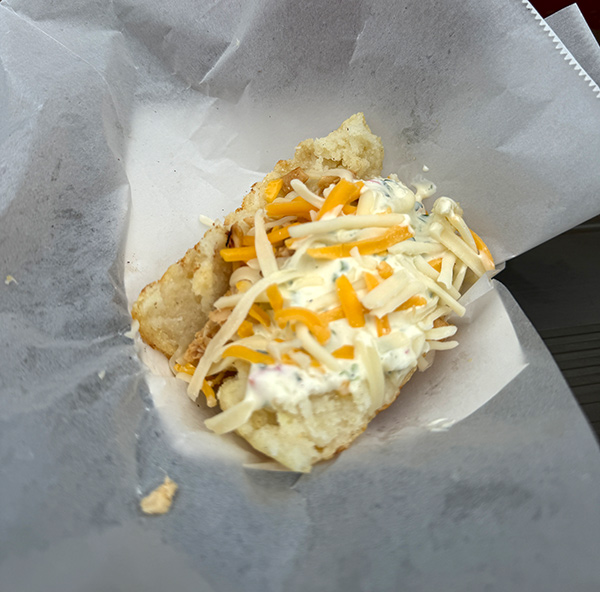 Lime chicken arepa -Bocados