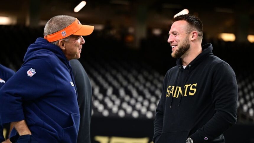 NEW ORLEANS, LOUISIANA - OCTOBER 17: Head coach Sean Payton of the Denver Broncos speaks with Taysom Hill #7 of the New Orleans Saints prior to a game at Caesars Superdome on October 17, 2024 in New Orleans, Louisiana. (Photo by Gus Stark/Getty Images)
