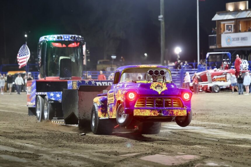 EISF tractor pull