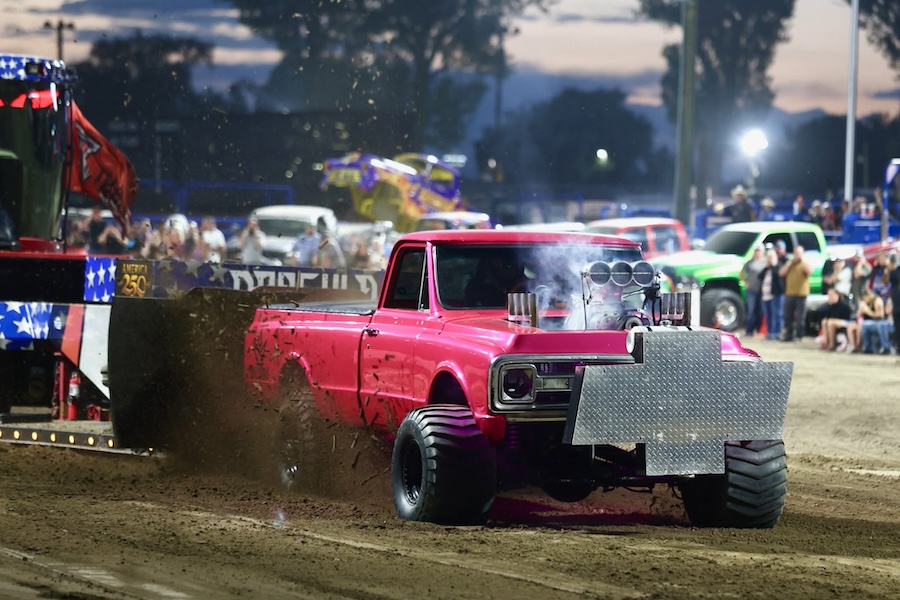 EISF tractor pull
