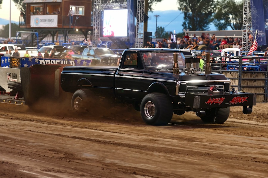 EISF tractor pull