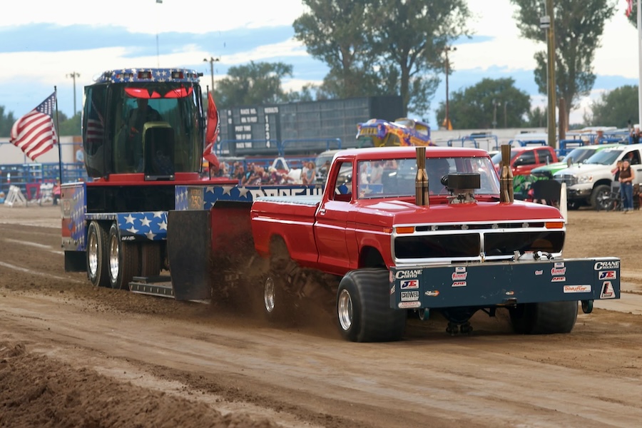 EISF tractor pull