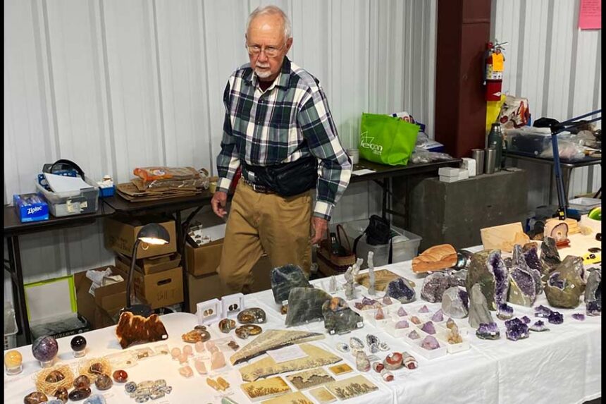 Gemologist Bill Thielbahr setting up his booth in a past sale and will be an important booth to check out next Saturday at the IFG&MS Membership Sale. | Bill Schiess, EastIdahoNews.com