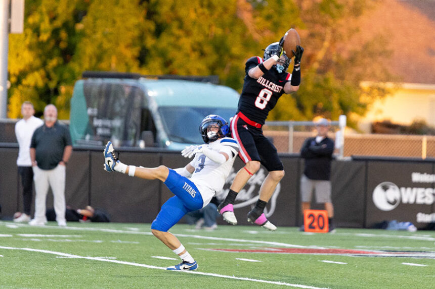 Hillcrest Gavin Lamph