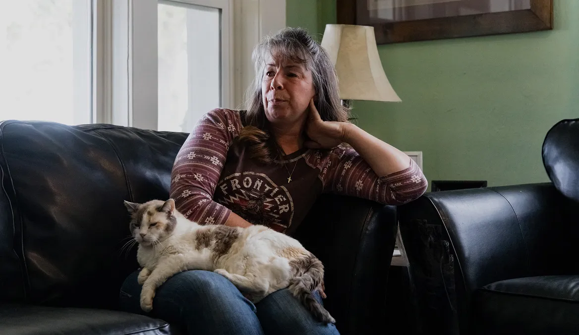 Rebecca Falcon with cat