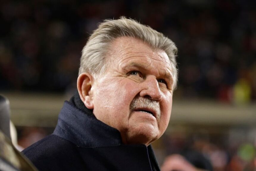 Former Chicago Bears player and football coach Mike Ditka waits for the halftime ceremony where his No. 89 was to be retired by the Bears during an NFL football game between the Bears and the Dallas Cowboys, Monday, Dec. 9, 2013, in Chicago.