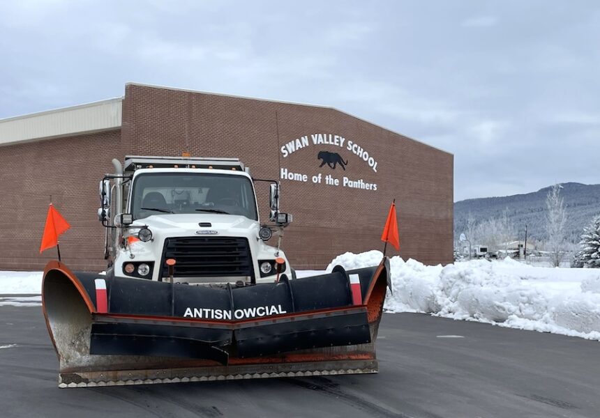 Antisnowcial plow at school 1