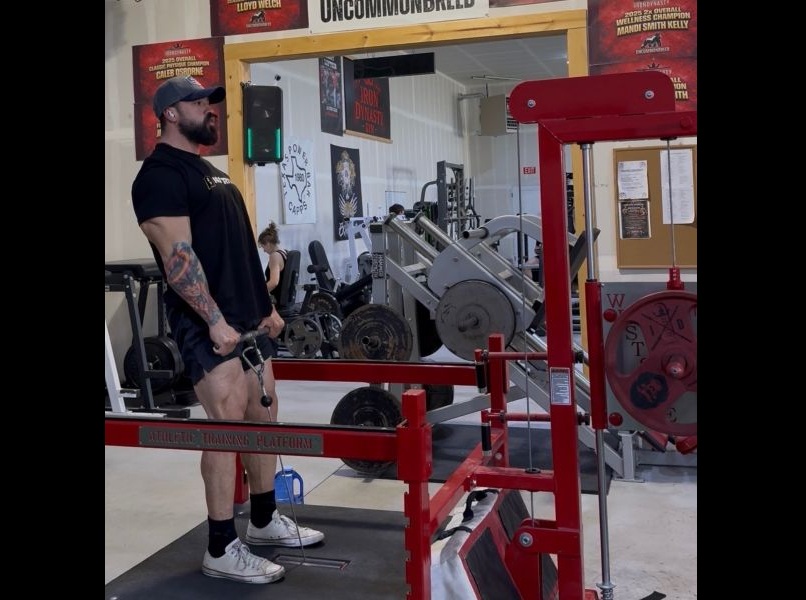 Bobby Serna lifting2