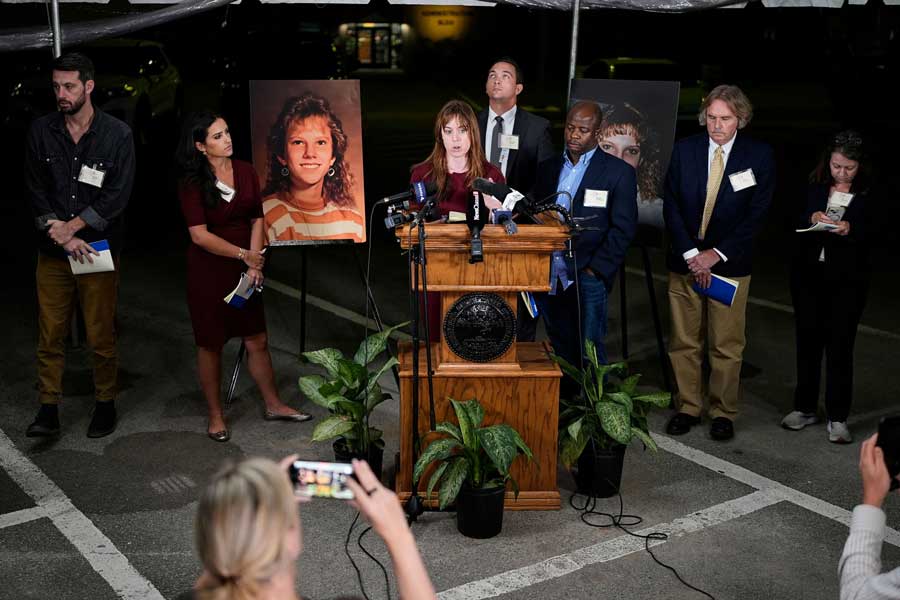 Media witnesses recount the moments before the execution of Christa Pike was halted on Wednesday, Sept. 30, 2026, in Nashville, Tenn.