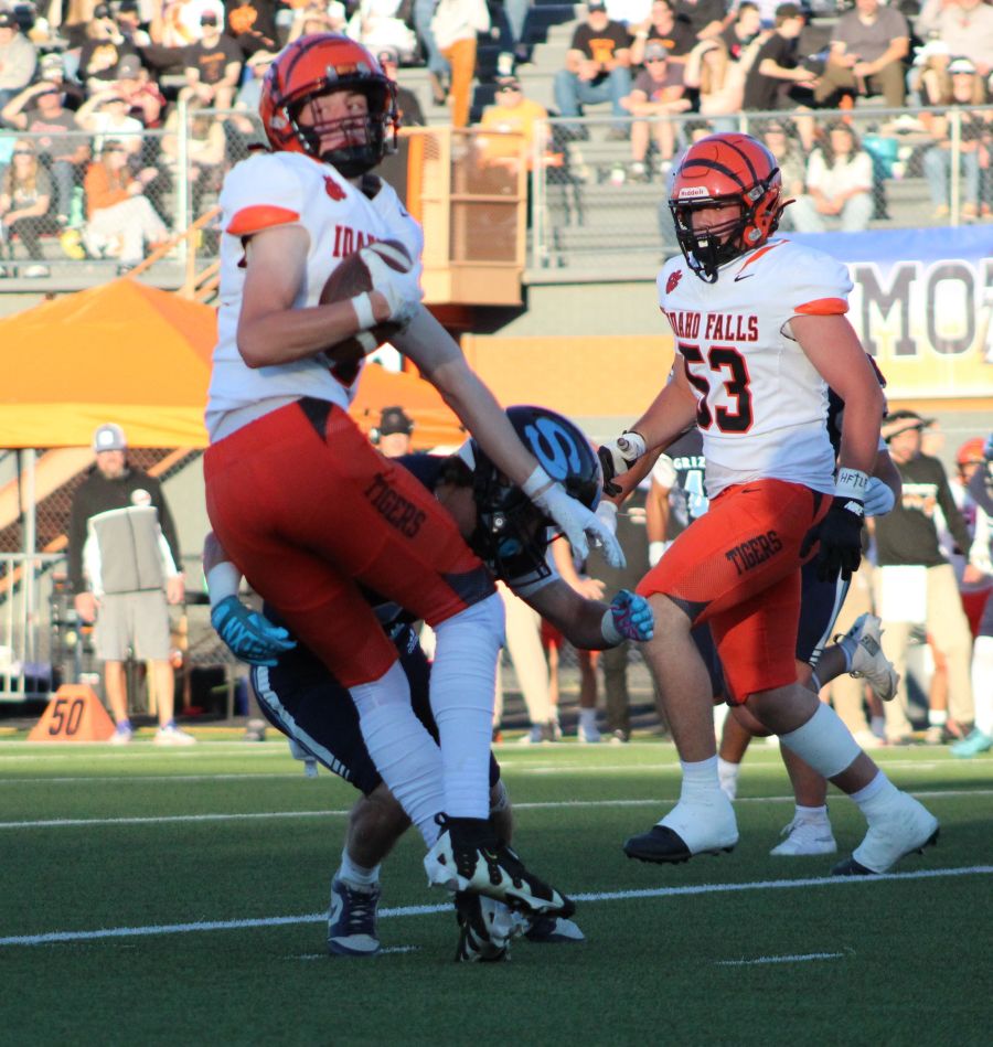 Idaho Falls player Daniel Hillam makes a spinning catch in Saturday's game. | Allan Steele, EastIdahoSports.com.