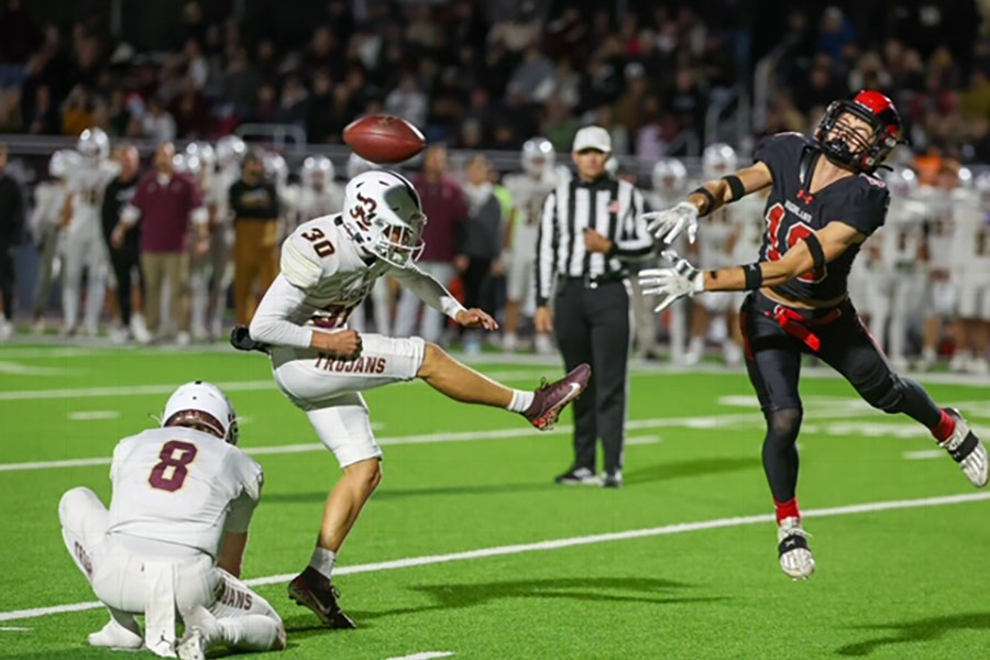 Highland football Carter Thurman