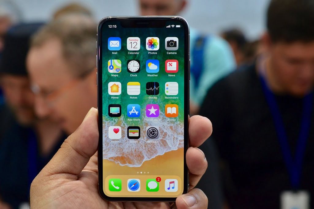 Evidence Shows Apple Is Purposely Slowing Phone With Continued Use