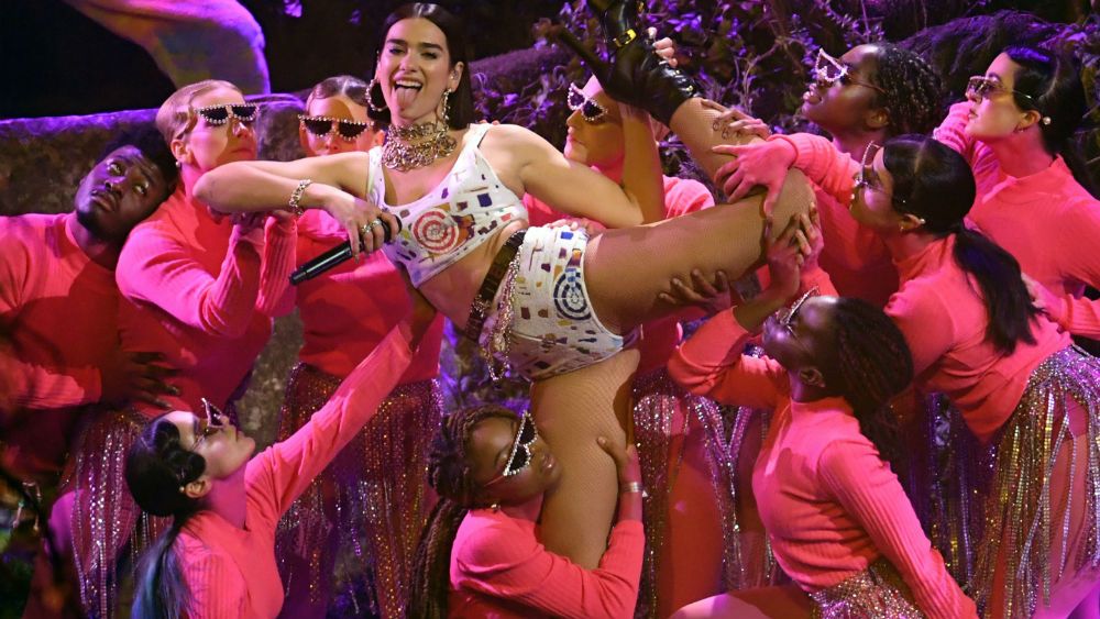 Dua Lipa BRIT awards