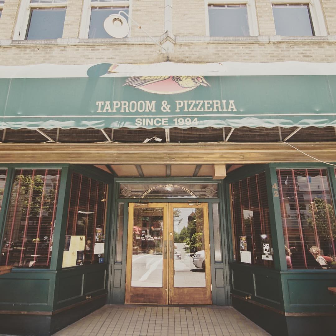 Barley's Taproom and Pizzeria