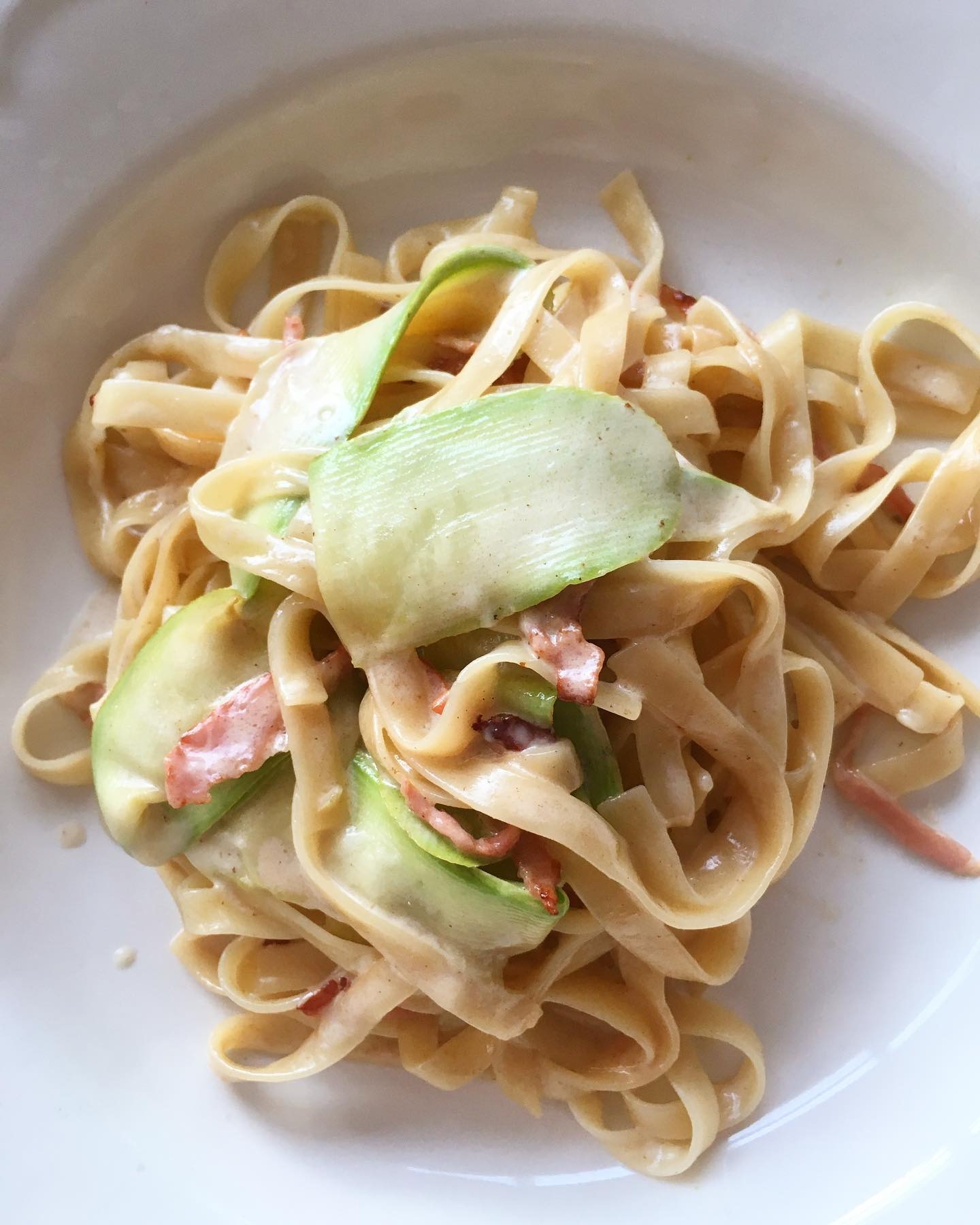 Best Places to Eat on Skiathos Island