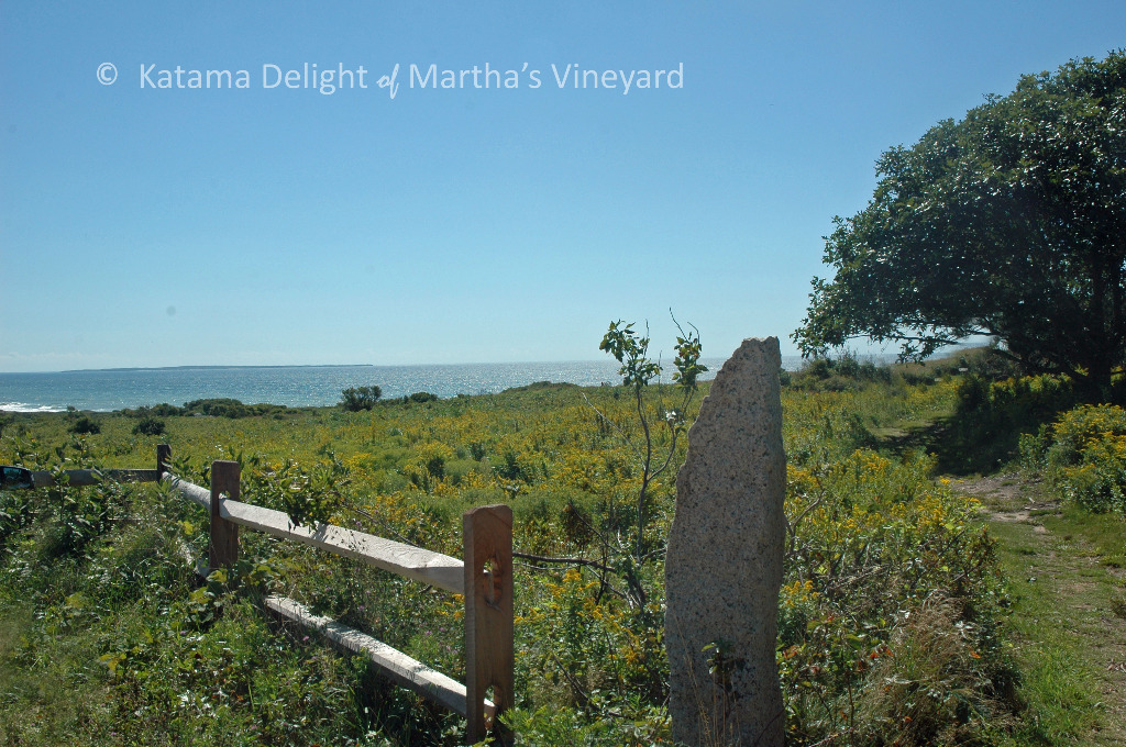 A walk: Moshup Beach and the Cliffs of Gay Head, Aquinnah, Martha's Vineyard