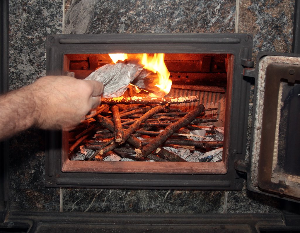 City-Slickers Guide To Fire-Up A Woodstove Or Fireplace