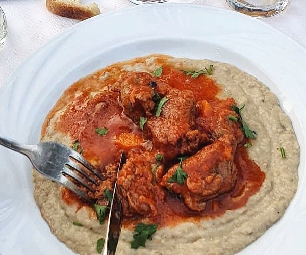 Best Places to Eat on Skiathos Island