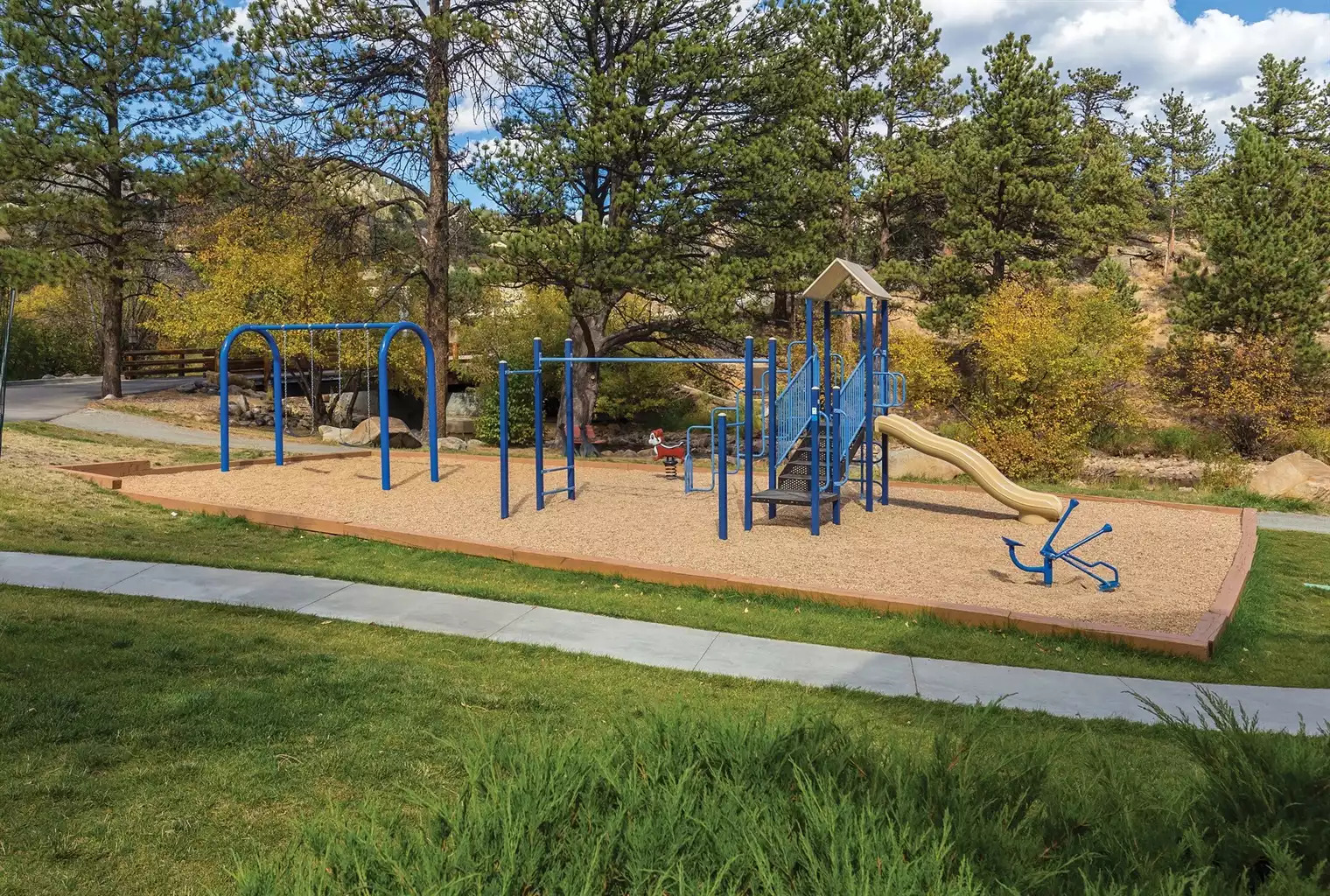 Kids Playground Kids Playground - Estes Park Resort 2bdr Queen - Estes Park
