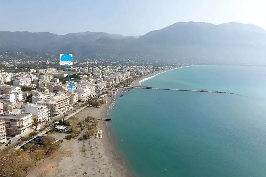 Seafront Penthouse LEO: Birds eye few from far west Seafront Penthouse LEO: Birds eye few from far west - Seafront Penthouse / LEO - Kalamata