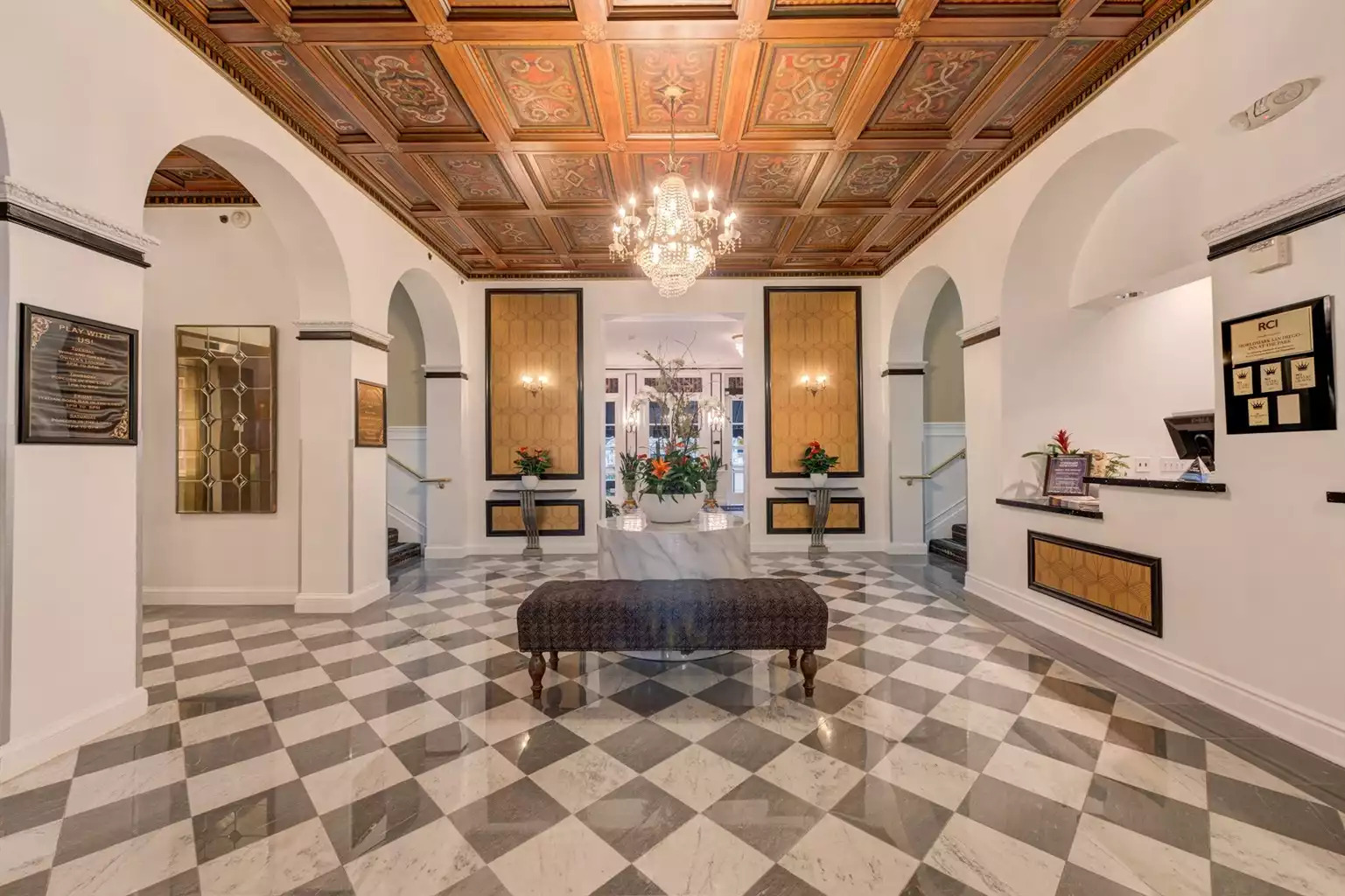 Lobby Lobby - Inn at the Park Resort Studio King - San Diego County