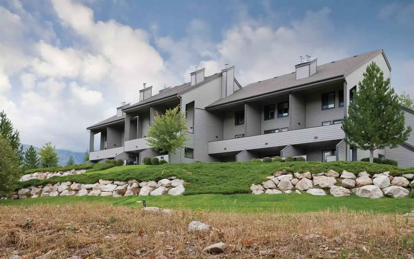 Exterior View Exterior View - Wolf Creek Resort 3bdr Compact - Eden