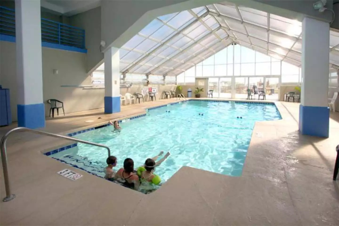 PENTHOUSE OCEANFRONT RETREAT ROOFTOP TERRACE KING Ensuite ZP2 - North Myrtle Beach PENTHOUSE OCEANFRONT RETREAT ROOFTOP TERRACE KING Ensuite ZP2 - North Myrtle Beach