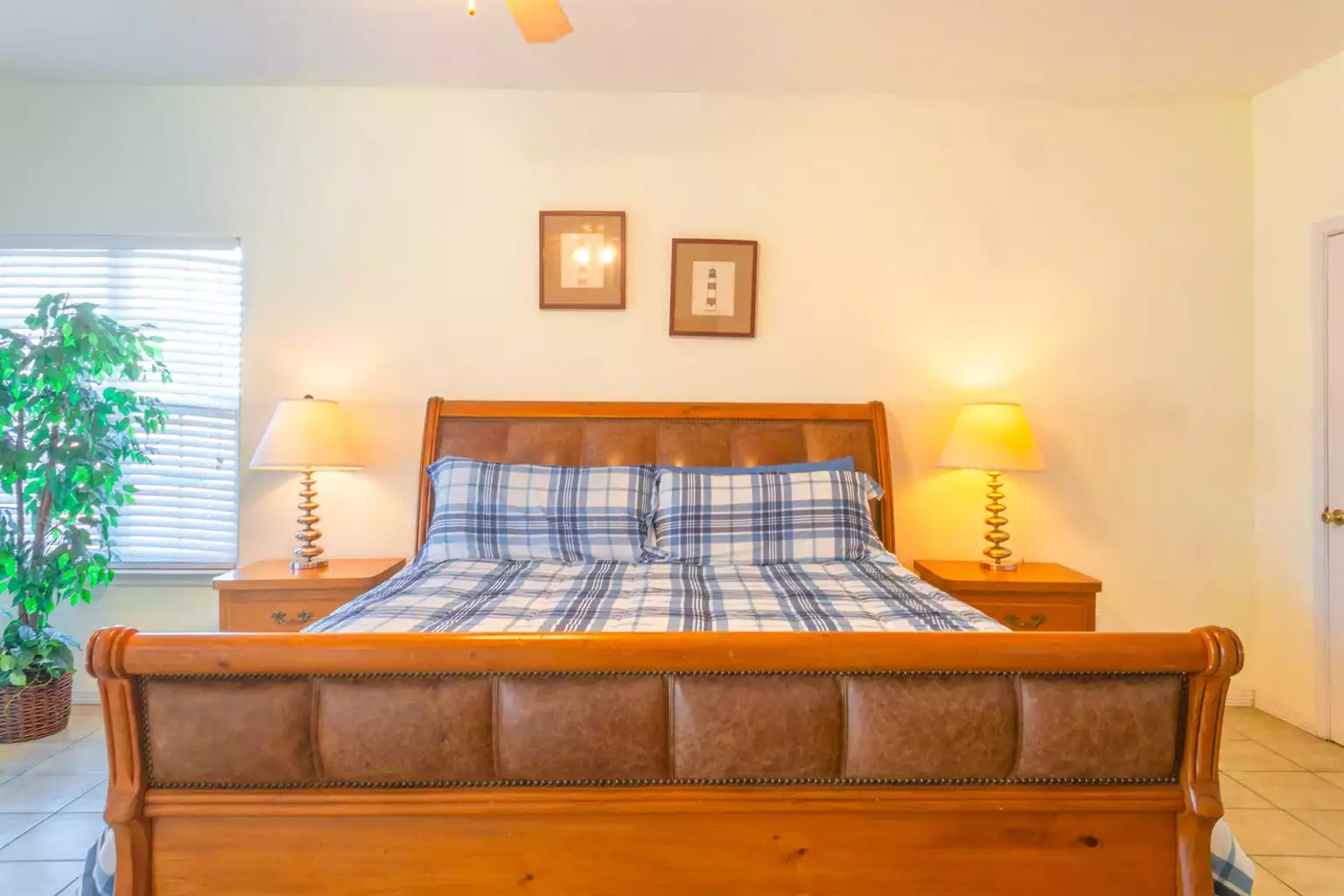 Master Bedroom Master Bedroom - Casa Caracol B - South Padre Island