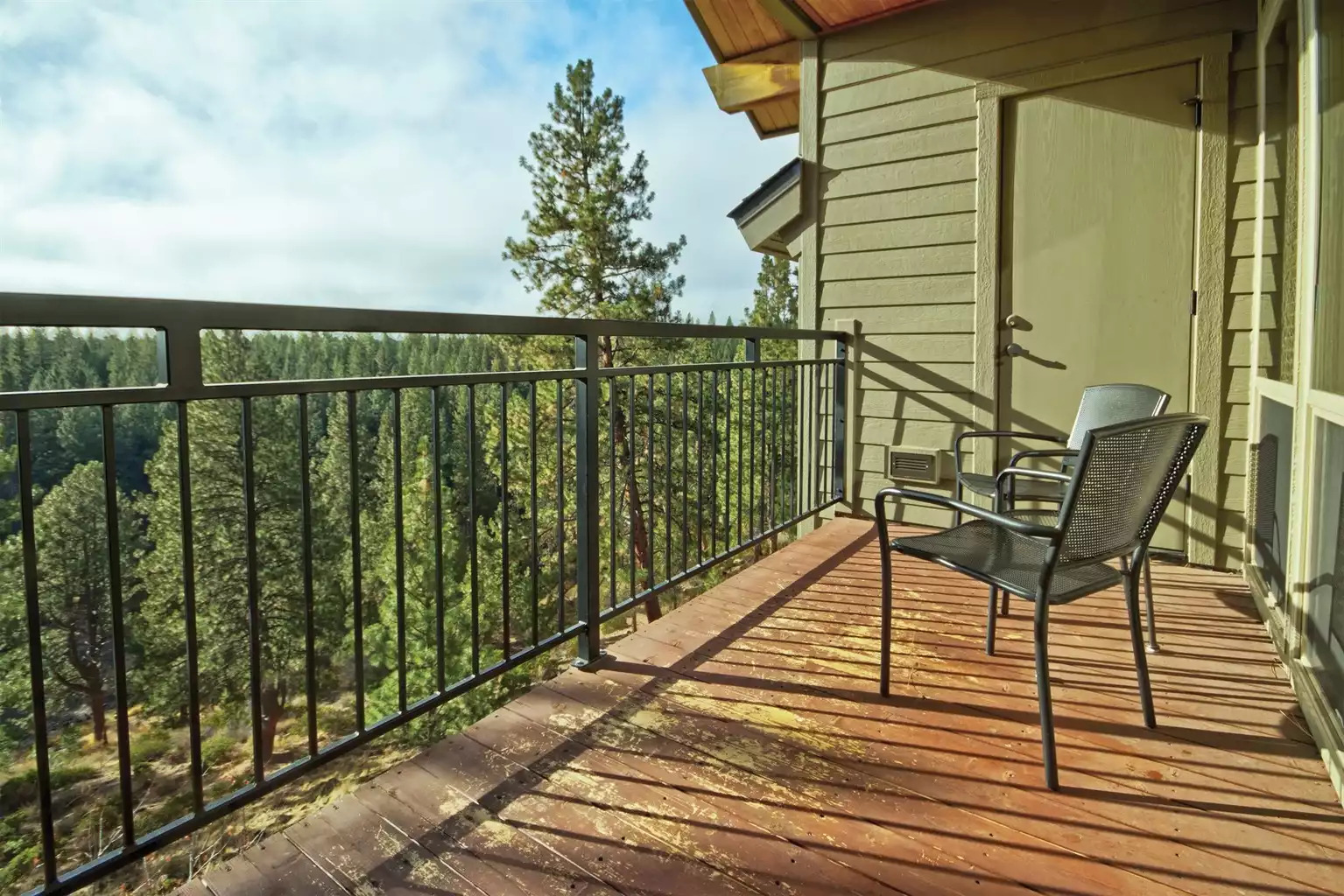 Balcony Balcony - Seventh Mountain Resort Studio - Bend