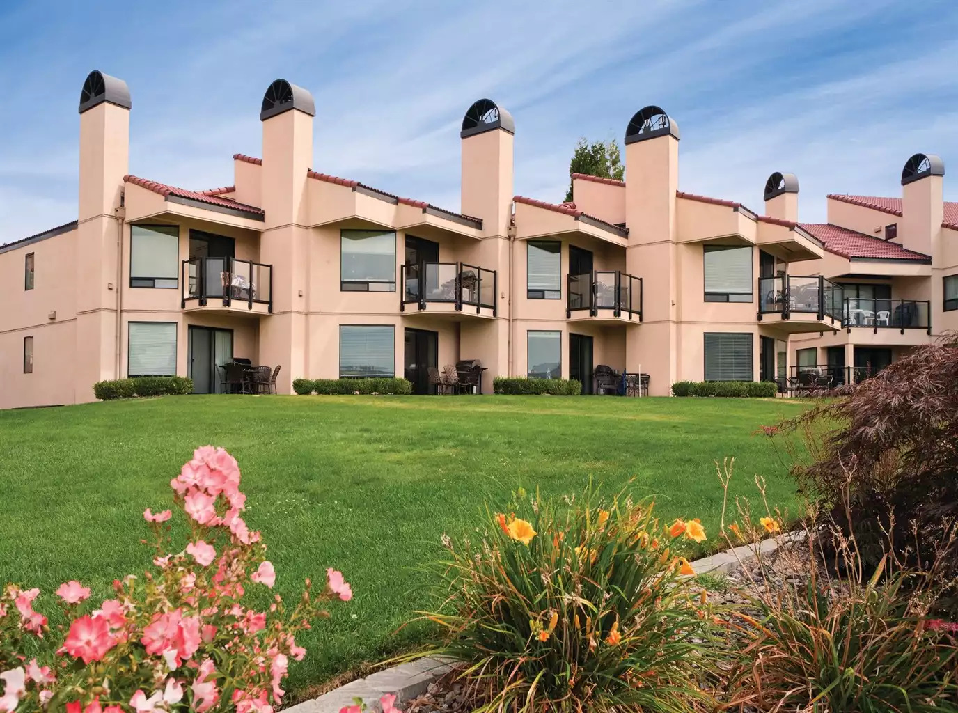 Exterior View Exterior View - Lake Chelan Shores 1bdr - Chelan