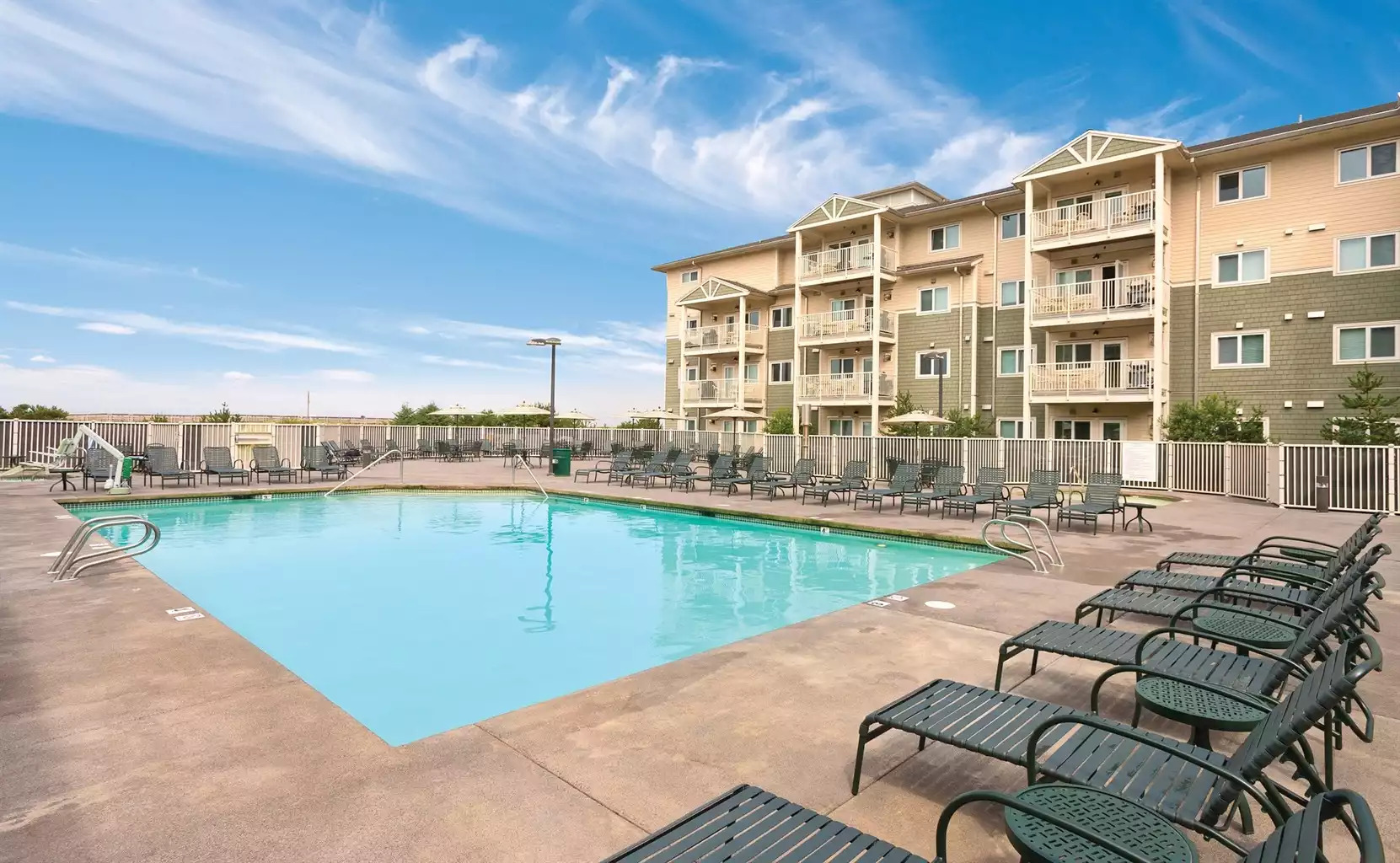 Pools & Hot Tubs Pools & Hot Tubs - Long Beach Resort 3bdr - Long Beach