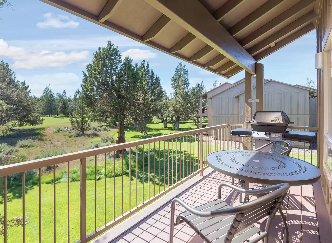 Grill Area Grill Area - Eagle Crest Resort 3bdr Chalet - Redmond