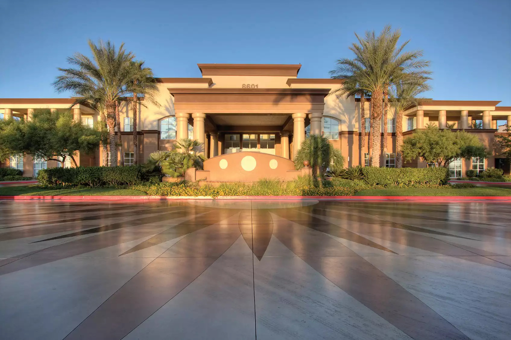 Boulevard Exterior View Boulevard Exterior View - Boulevard Resort 2bdr Twin - Las Vegas