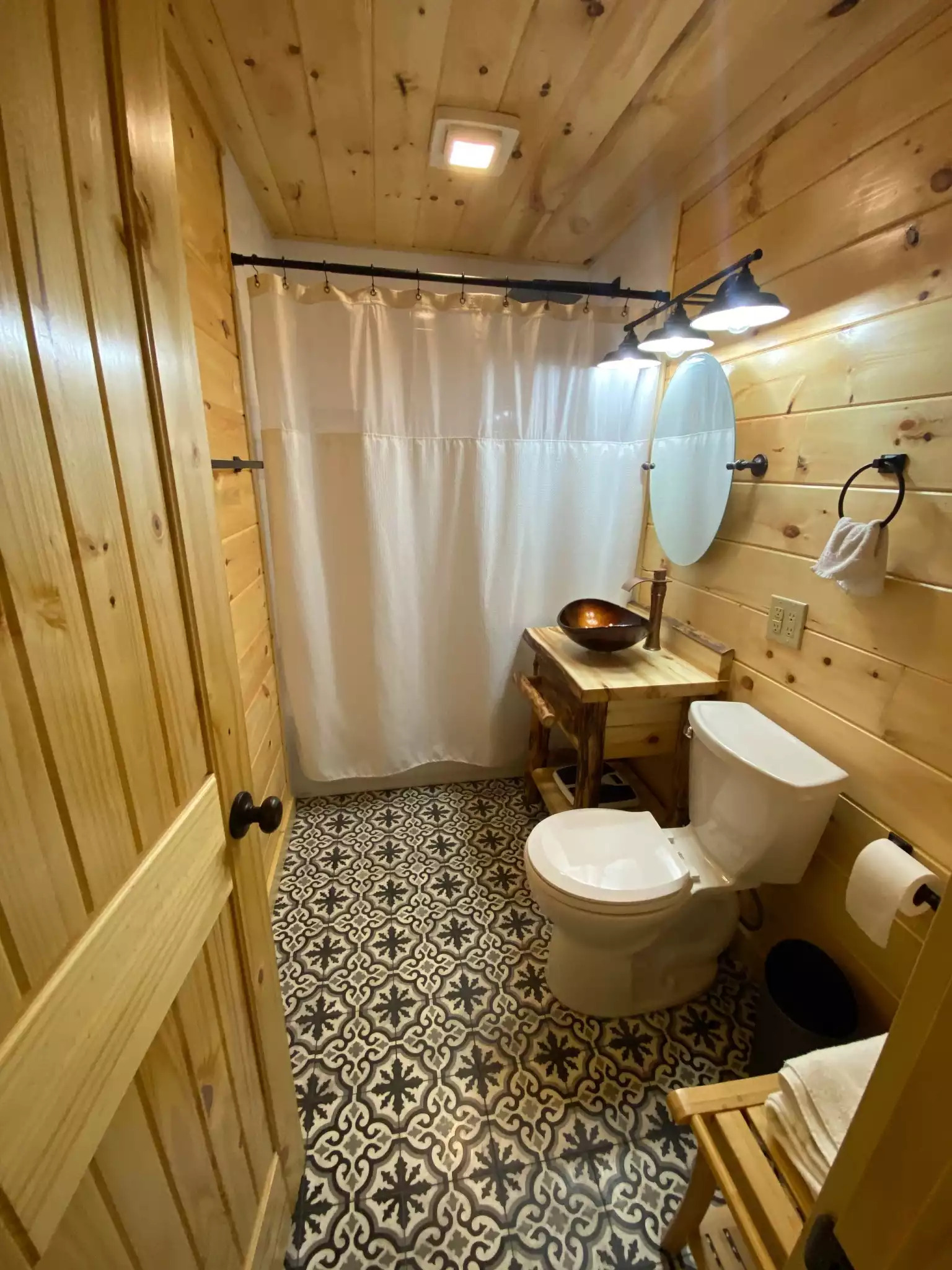 Paradise at the Smokies Cabin - Sevierville Paradise at the Smokies Cabin - Sevierville