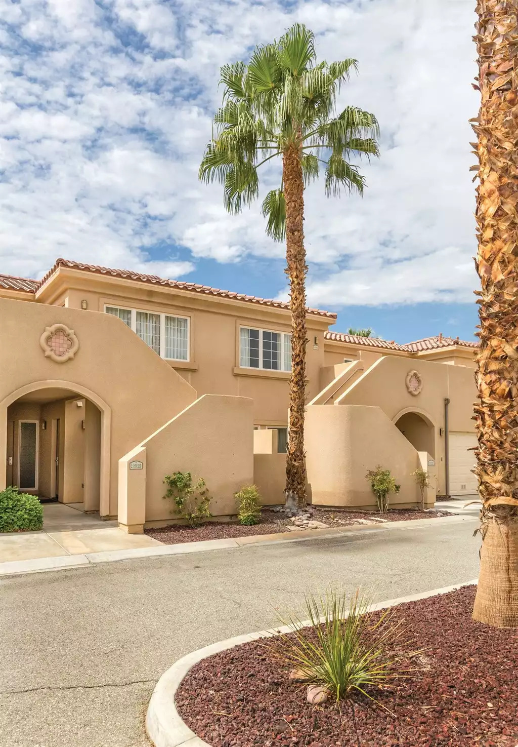 Exterior View Exterior View - Cathedral City Resort 1bdr - Cathedral City