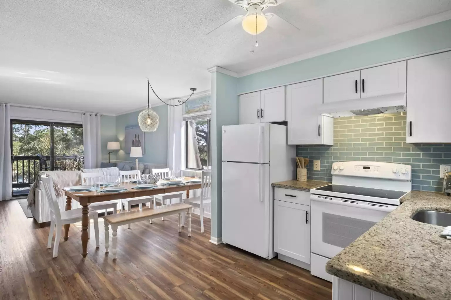 “Once you step inside, you will feel like you’re at home...Everything was Perfect! We didn’t want to leave!” “Once you step inside, you will feel like you’re at home...Everything was Perfect! We didn’t want to leave!” - HHI TIDE 21, Family Vacation Rental, HHB&T Resort - Hilton Head Island
