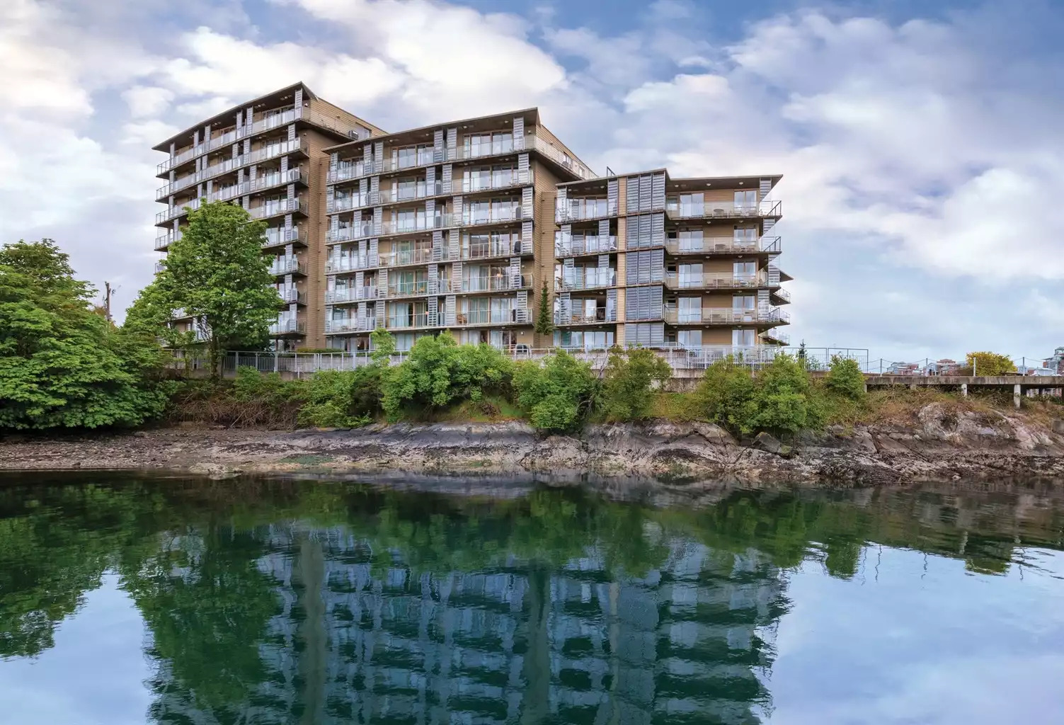 Exterior View Exterior View - Victoria Resort 2bdr Twin - Victoria