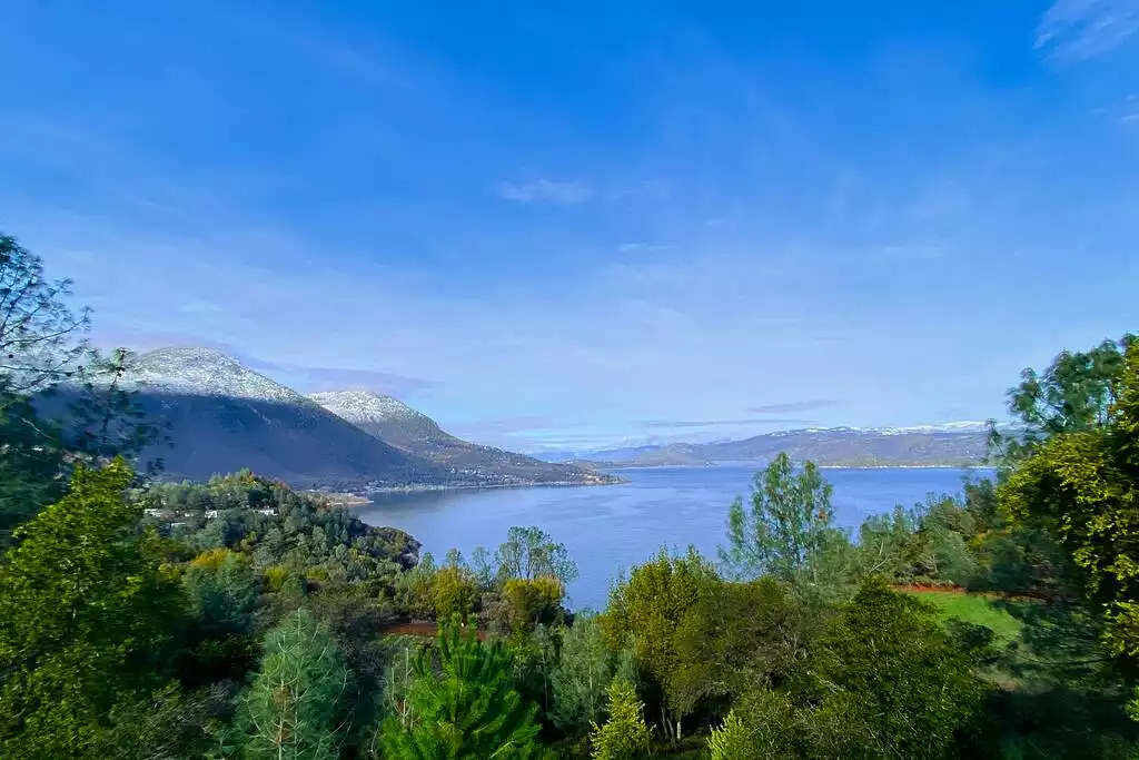 Mt Konocti and lake after light snow from neighborhood Mt Konocti and lake after light snow from neighborhood - NEW Unobstructed Lake/Mountain View home, movie rm - Kelseyville