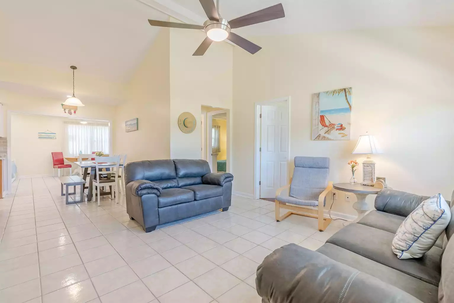 Open spacious 3 BR with family room in back area. Open spacious 3 BR with family room in back area. - Deb's Grand Lagoon 3 BR Home - Panama City Beach