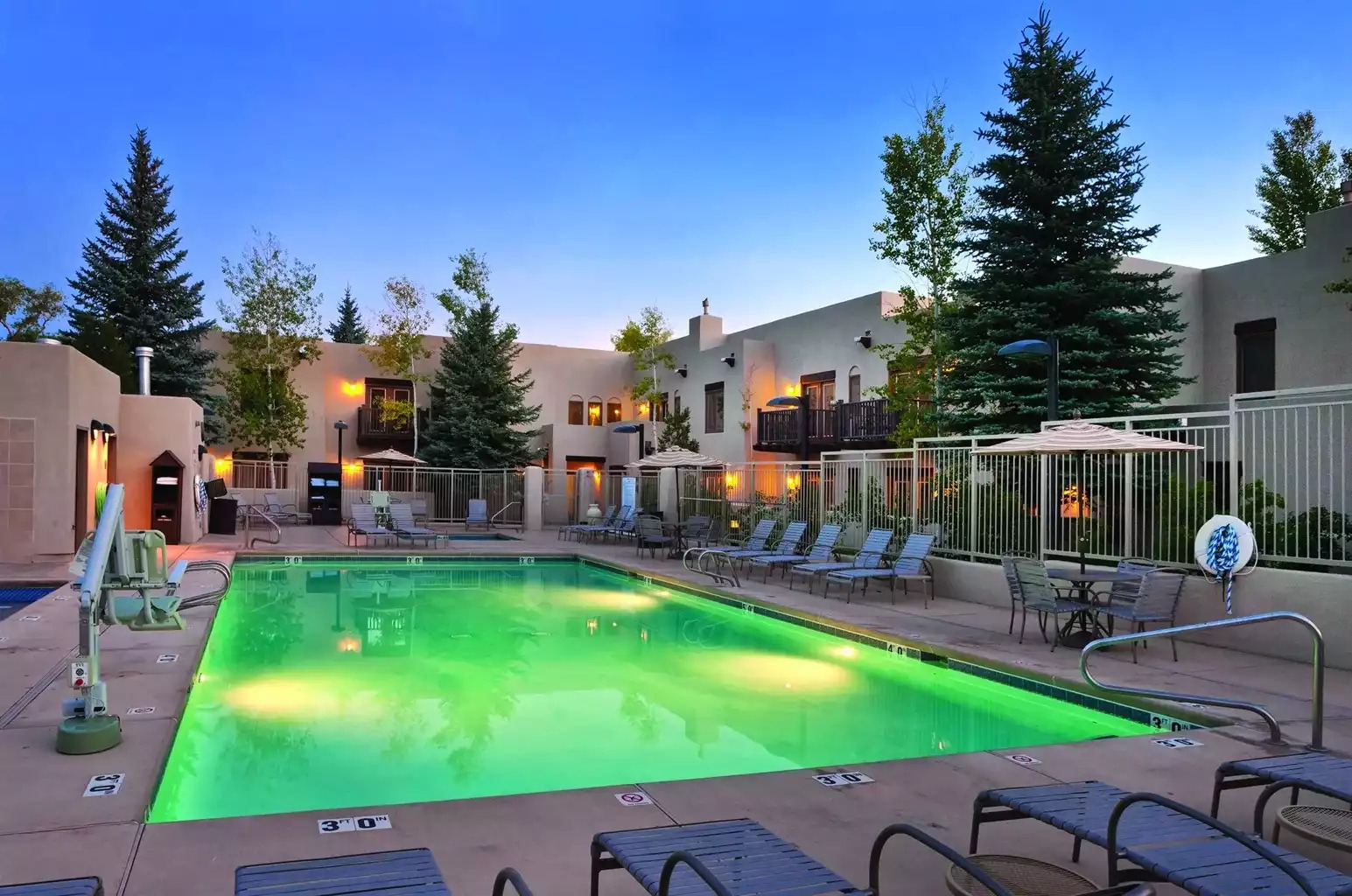 Pools & Hot Tubs Pools & Hot Tubs - Taos Resort Studio - Taos