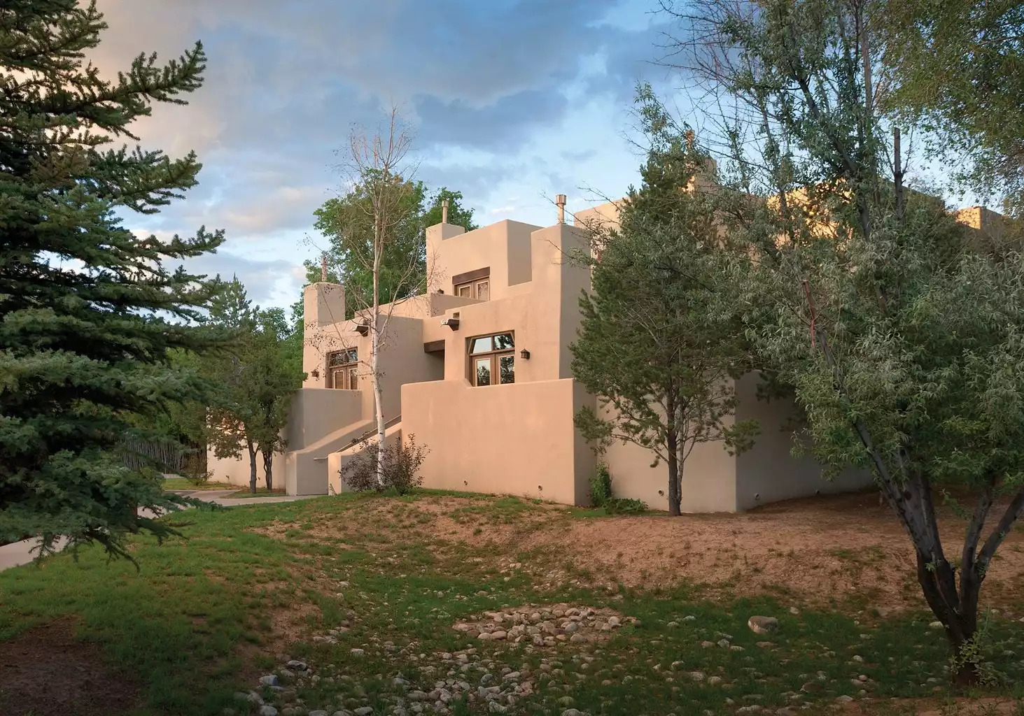Exterior View Exterior View - Taos Resort Studio - Taos