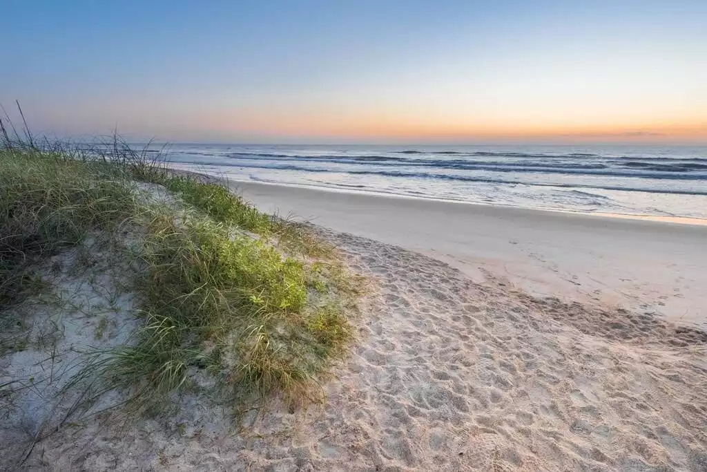 St. Augustine Beach. St. Augustine Beach. - Heated Saltwater Pool*Harry Potter*Fire Pit*BBQ*EV - St. Augustine