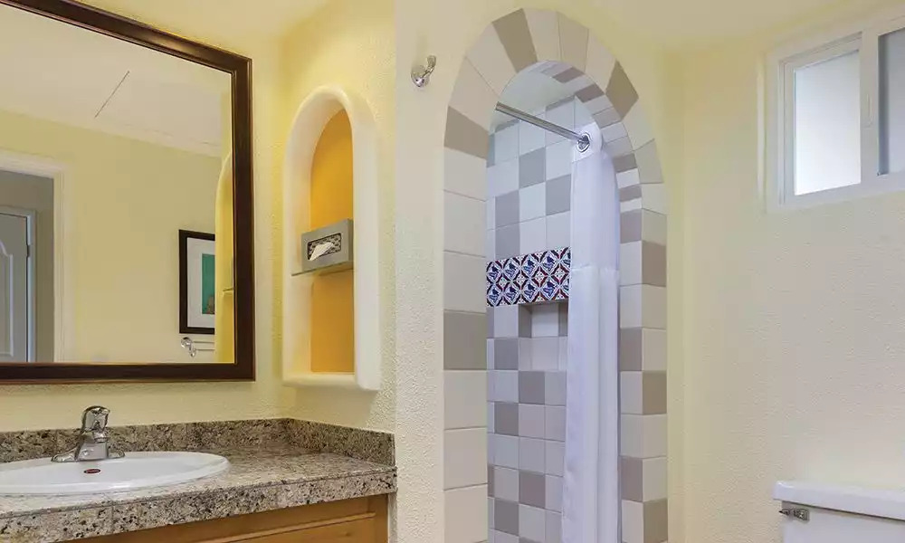 Bathroom Bathroom - Coral Baja Resort Studio #B - San José del Cabo