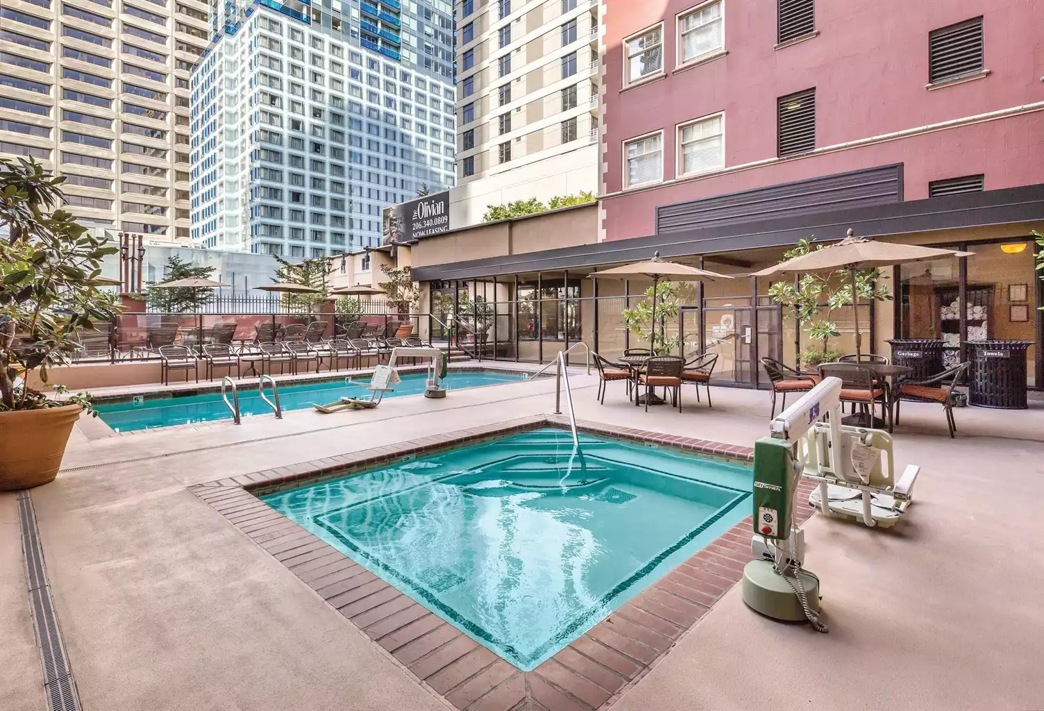 Pools & Hot Tubs Pools & Hot Tubs - The Camlin Resort 2bdr Queen - Seattle