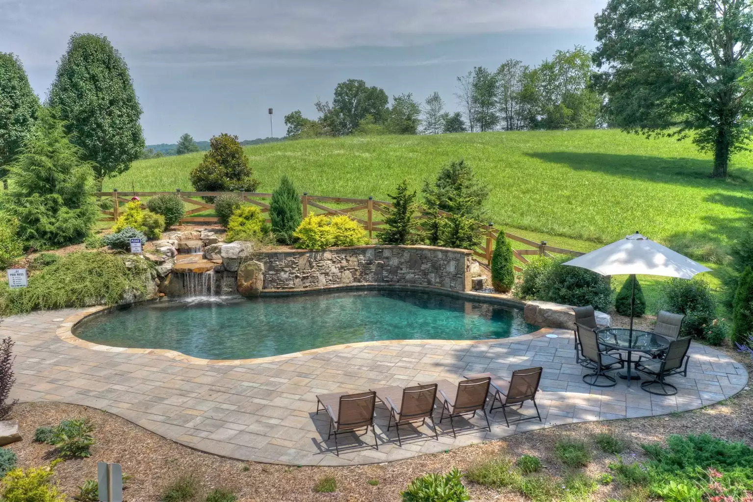 Southern Orchard House