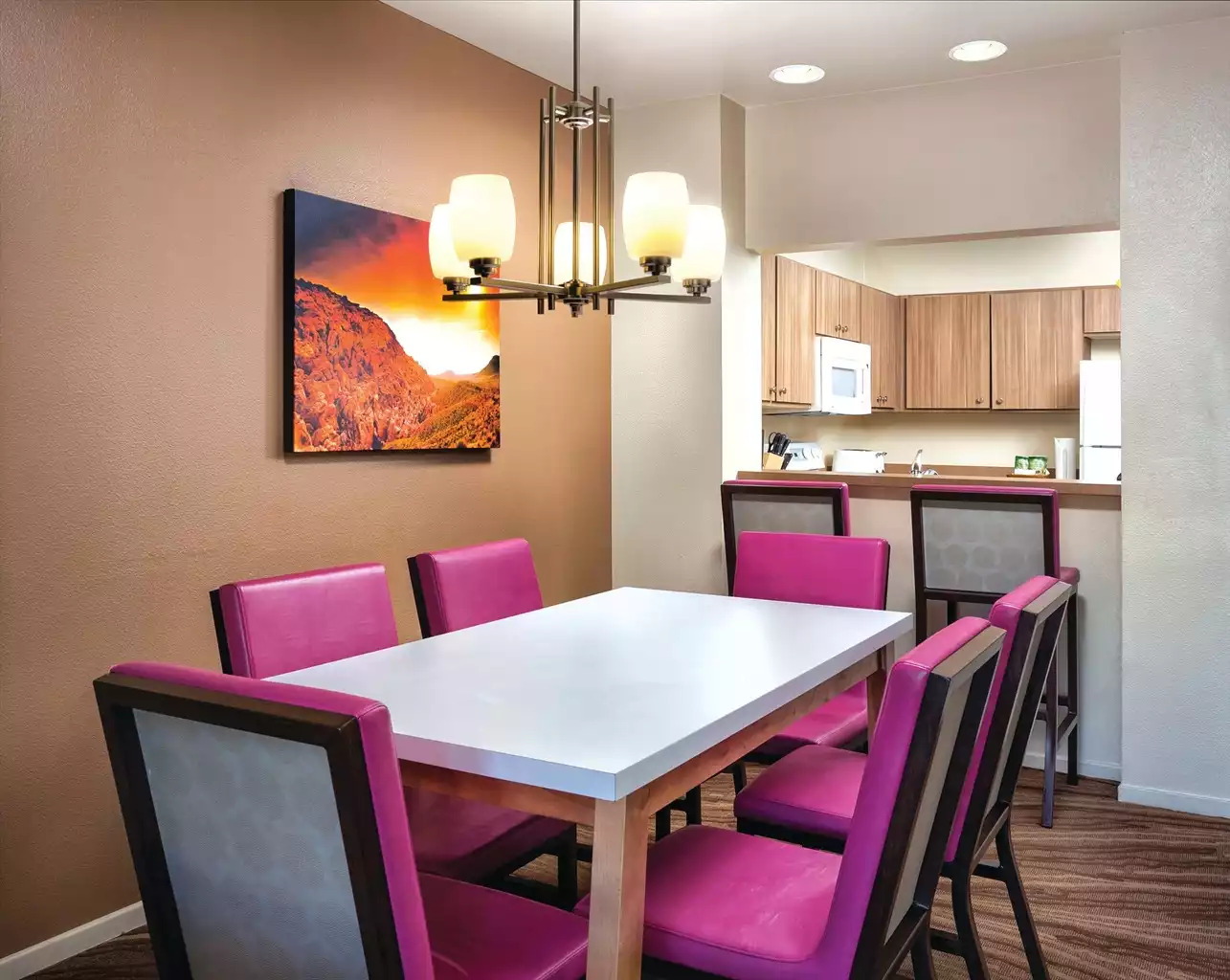 Kitchen & Living Area Kitchen & Living Area - Boulevard Resort 2bdr Twin - Las Vegas