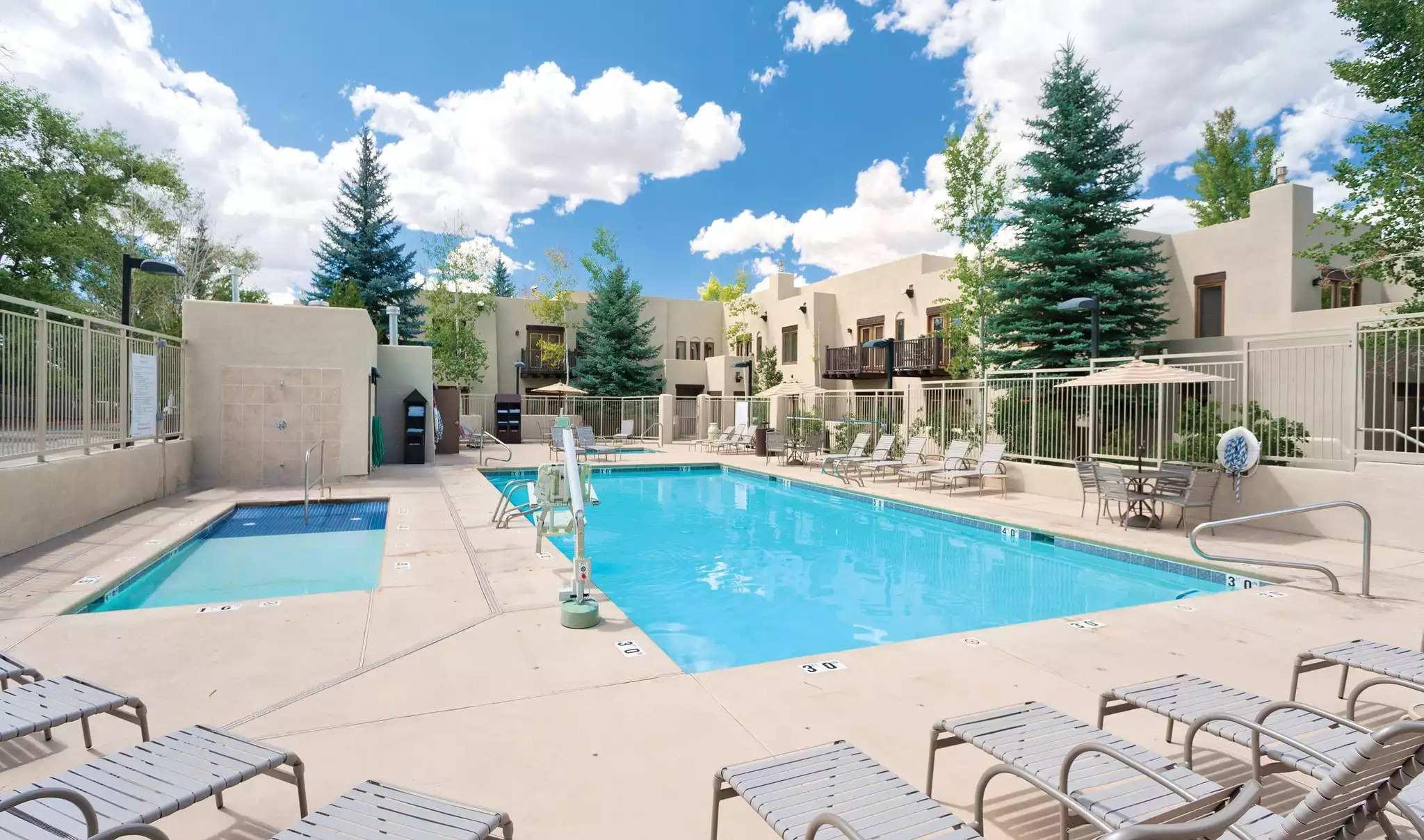 Pools & Hot Tubs Pools & Hot Tubs - Taos Resort Studio - Taos