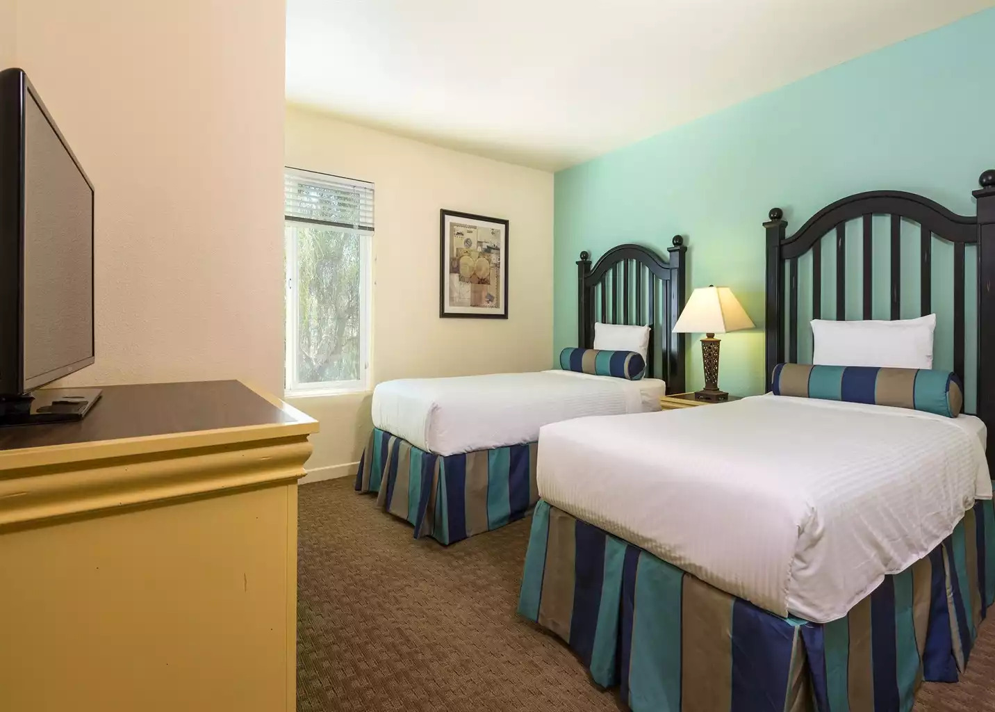 Bedroom 2 w/ Twin Beds Bedroom 2 w/ Twin Beds - Tropicana Resort 2bdr Twin - Las Vegas