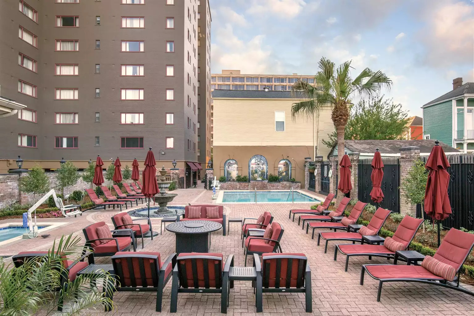Adult & Kids Pool Adult & Kids Pool - Avenue Plaza Resort Studio - New Orleans